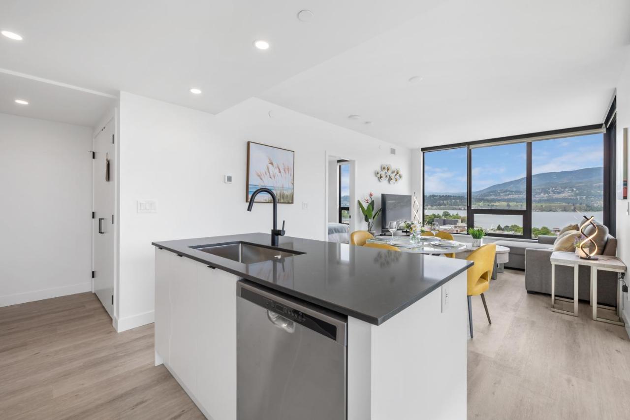 Brand New Luxury Downtown Near The Beach #16 Kelowna Exterior photo
